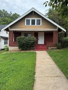 4138 College Ave