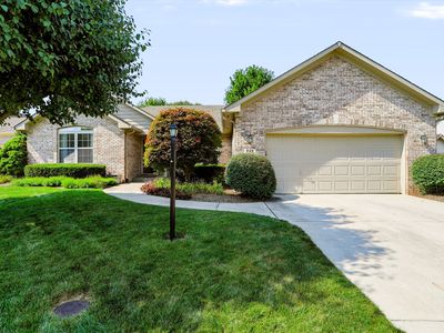 8128 Meadow Bend Dr