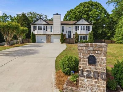 1200 Brookton Dr