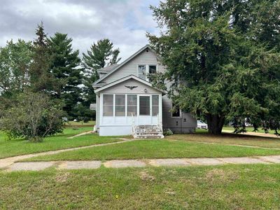 527 N Iowa St