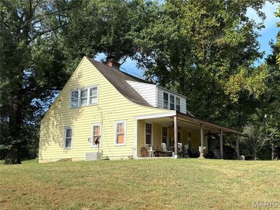 3135 Bassett Rd