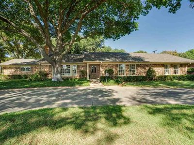 2106 Midwestern Pkwy