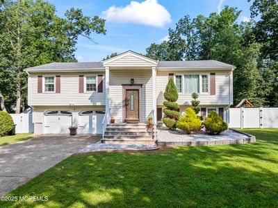 1 Vicksburg Drive