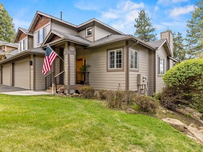5018 Swallow Ct