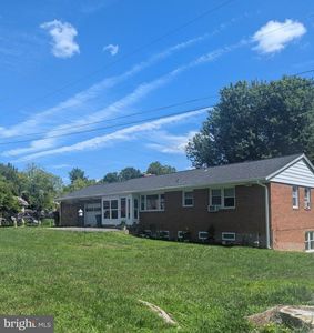 2645 Sunset Ln
