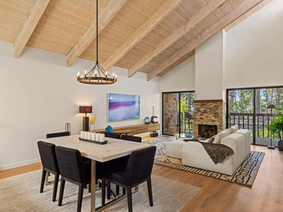 18 Mountain Shadows Ln