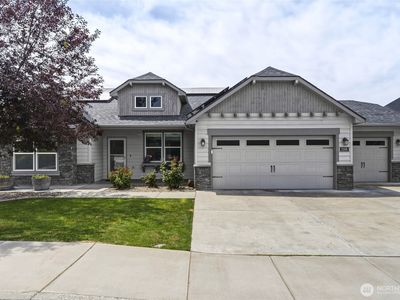 1396 Caprio Loop