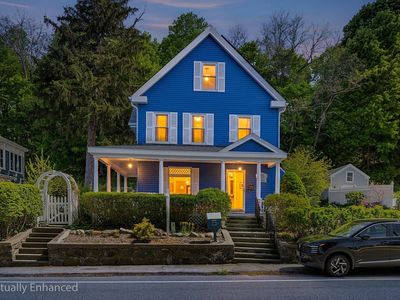 468 Main St