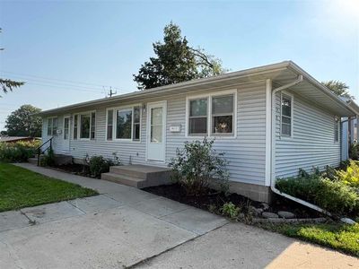 Property at 2729 & 2731 Wayne Ave, Iowa City, IA