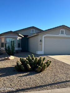 3423 E CHERRY HILLS Place