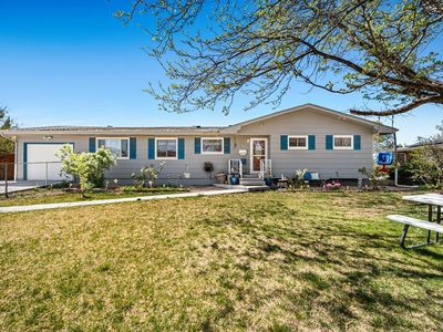 4011 Valley Dr