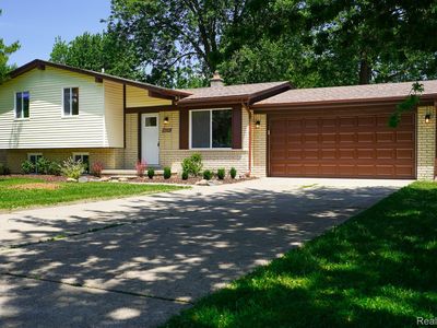 48297 Mallard Dr