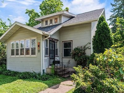 1327 West AVENUE SOUTH South