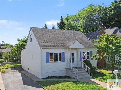 10 Harrison St