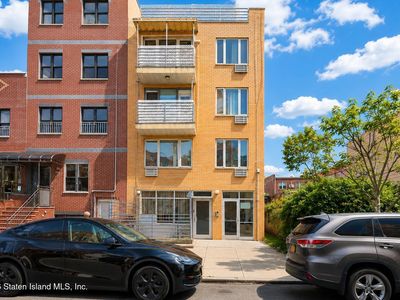 824 49th St APT 4A