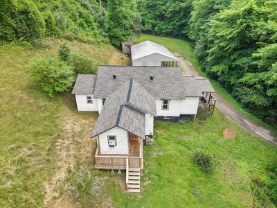309 Eagles Nest Rd