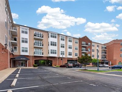670 Town Center Dr Unit 404
