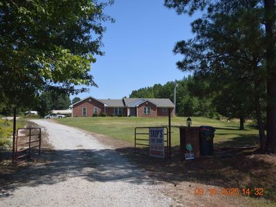 675 & 677 Aldridge Rd