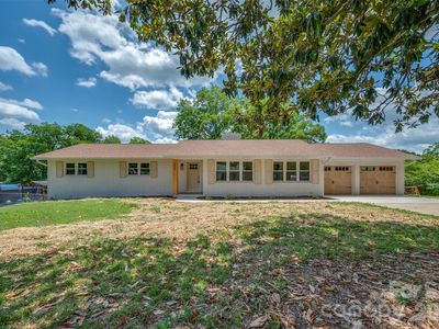 Property at 286 N Main St, Forest City, NC
