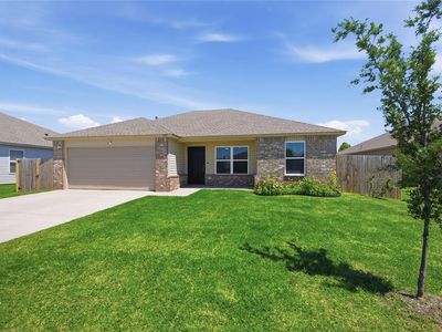 625 W Lola Dr