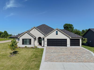 5665 Ralph Dobbs Way