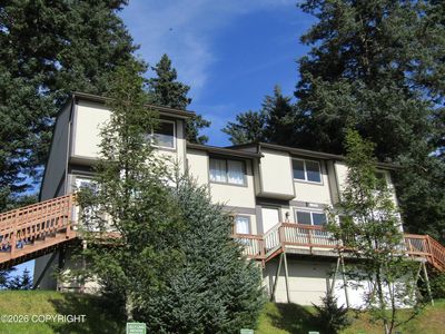 1820 Larch St APT F1