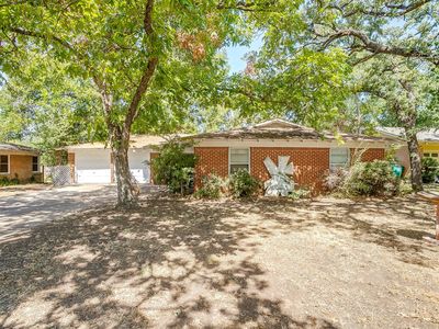 7205 Robinhood Ln