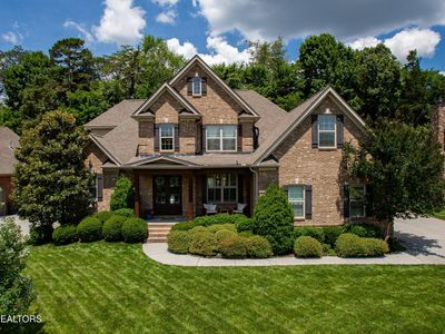 1807 Botsford Dr
