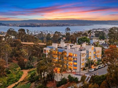 235 Quince St Unit 304