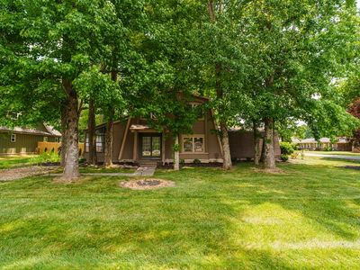 390 S Old Kentucky Rd