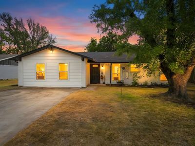 310 Bellaire Dr