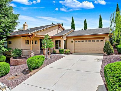 872 Baywood Dr