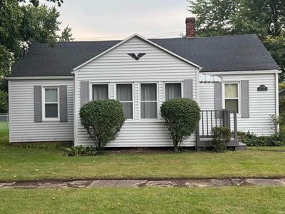 19946 Detroit Ave