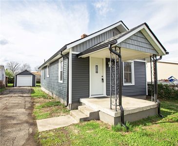 2423 Ome Ave