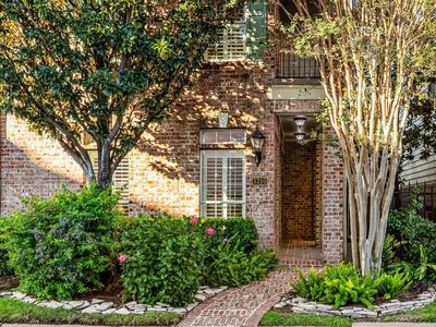 3310 Green Tree Park