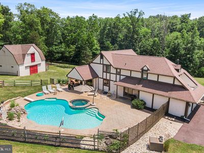3831 Lywiski Rd