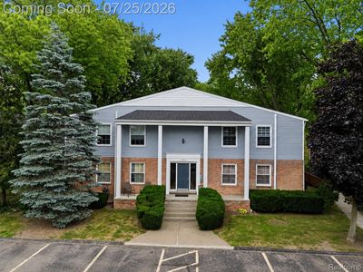 525 E University Dr APT 1002