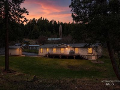 77 Poplar Dr