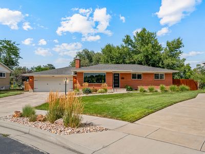 1081 E Wesley Rd