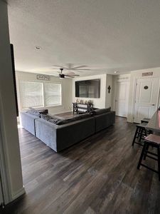 5505 W Tulare Ave SPACE 24