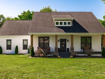 521 Redstone Dr