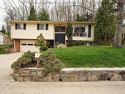 110 Stratford Pl