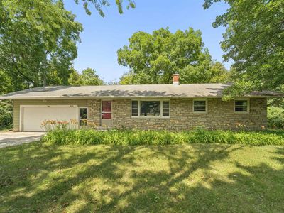 W4159 Gladstone Beach Rd