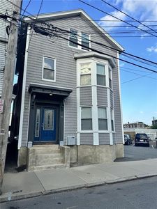 90 Sutton St