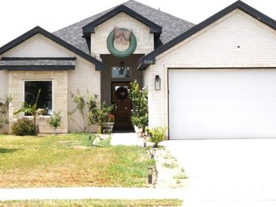 3108 York Ave