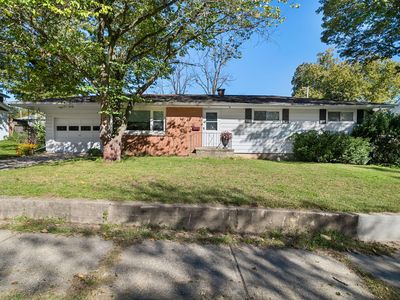 108 W Dewey St