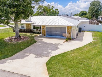 27 Sunset Dr