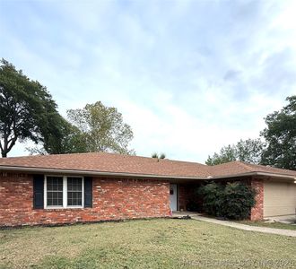 1507 Sunny Ln