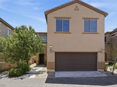 667 Calamus Palm Pl
