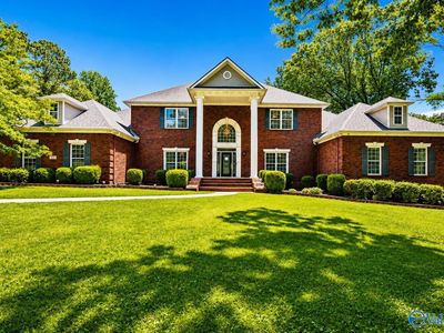 901 Hughes Rd